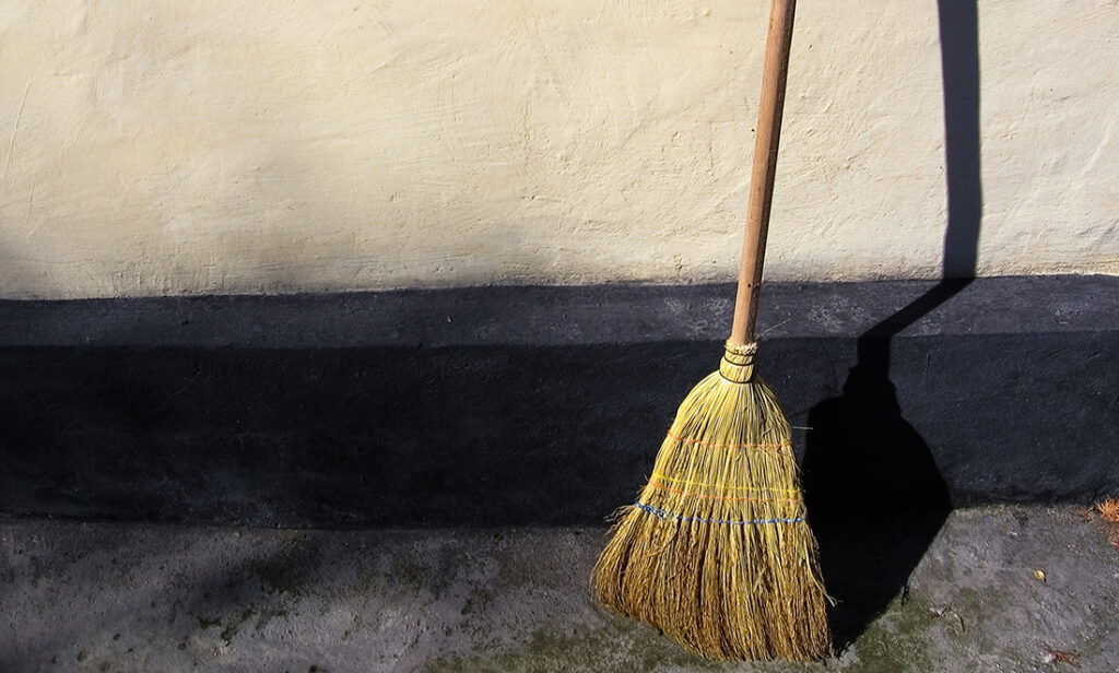 While you were sweeping: retelling stories of colonial WA