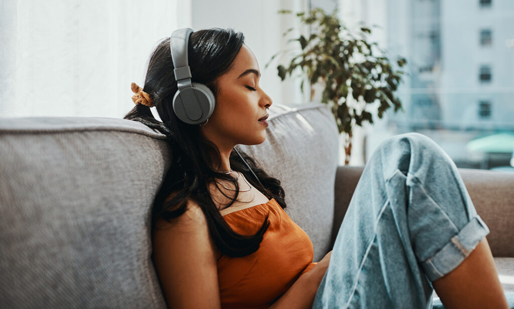 How loud sounds can make us feel less lonely